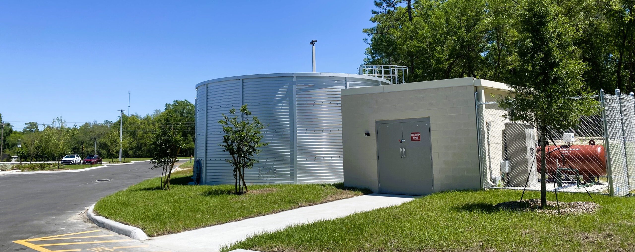 Cyclonic Water Tanks and Wind Load Engineering: Designing for Hurricane Season